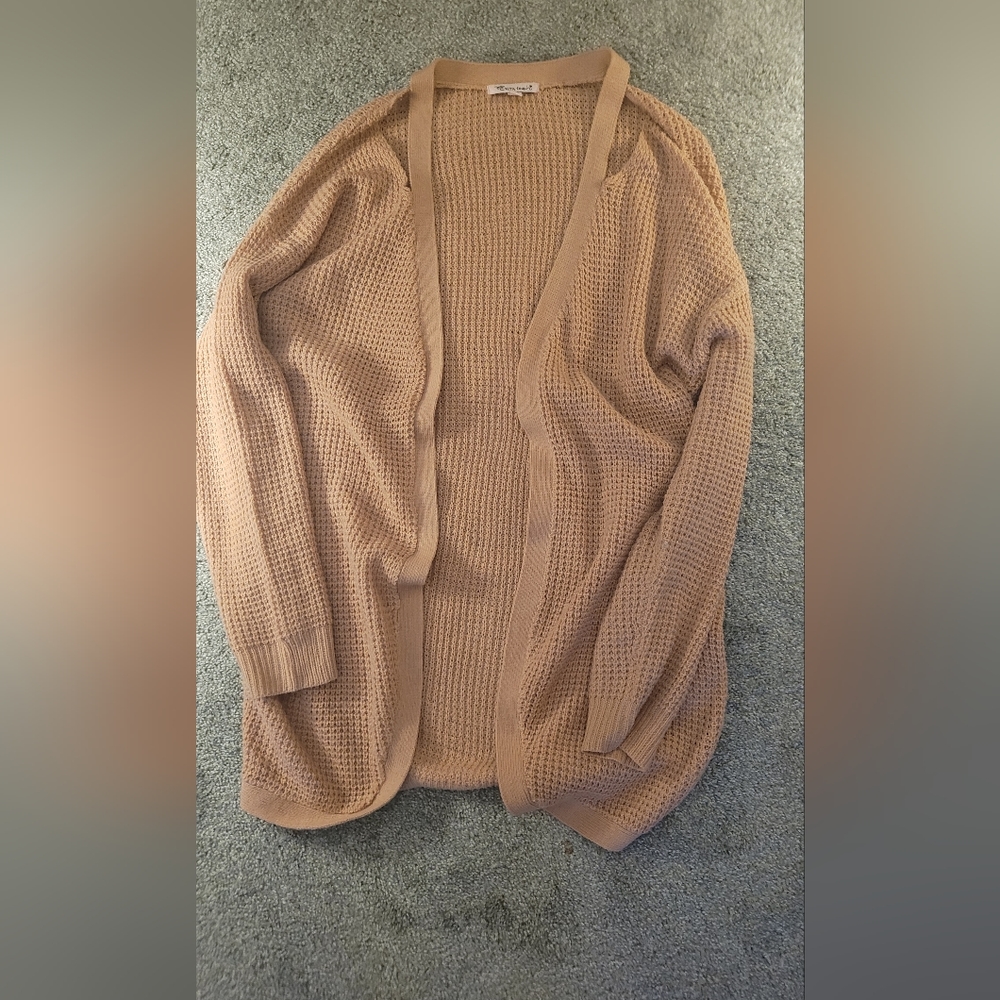 Shoulderless Cardigan
